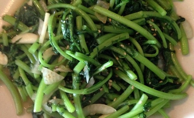 清炒茼蒿