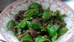 青椒炒牛肉