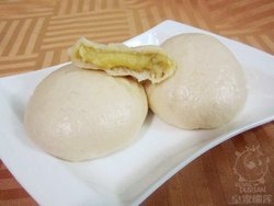 奶香榴莲包
