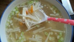 金针菇豆腐清汤