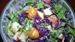 高纤低脂蔬菜水果沙拉