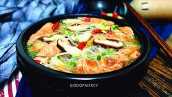 吉祥三宝猪肝枸杞香菇煲