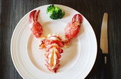 做龙虾是不会优雅的，但是会好吃！