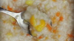宝宝辅食——干贝虾米蔬菜粥