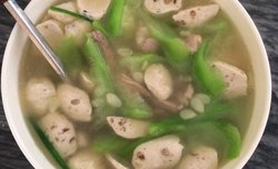 丝瓜肉丸瘦肉汤
