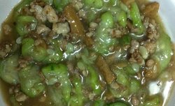 丝瓜肉沫炒菜埔