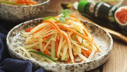 凉拌土豆丝#鲜香滋味搞定萌娃#
