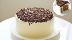 【视频】摩卡漩涡蛋糕~切开是竖条纹的惊喜