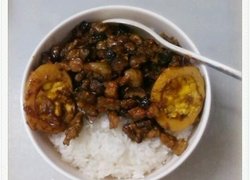 台湾卤肉饭