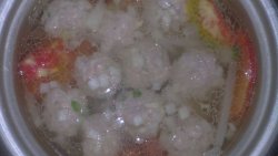 白萝卜肉丸汤