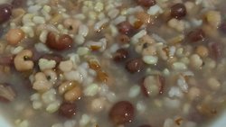 红豆薏米糙米粥
