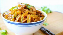 90期【沙茶肉丝炒年糕】不分饭菜,一碗管饱,超级扛饿~