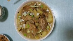 土豆炖鸡翅