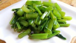 凉拌根达菜（花椒油版）