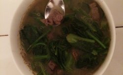 养颜猪肝菠菜汤