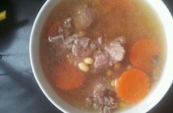 排骨黄豆汤