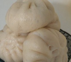 儿子最爱吃的豆沙包