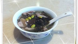 海带黄豆瘦肉汤