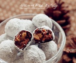 核桃仁可可雪球