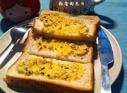 蒜香烤面包片