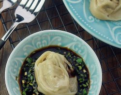 蒸芹菜鲜肉馄饨