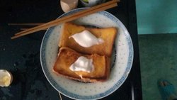 香蕉炼奶西多士