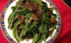 豆豉鲮鱼油麦菜