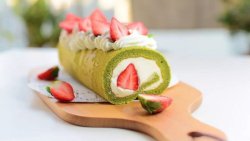宇治抹茶草莓蛋糕卷
