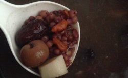 红豆薏仁养颜补气汤