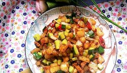 小炒鸡肉丁