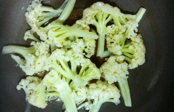 清炒花菜