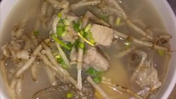 鱼腥草鲫鱼汤