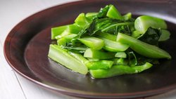 芥蓝两吃:广东人会吃，烧个青菜清甜爽