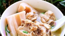 排骨藕汤-坤博砂锅