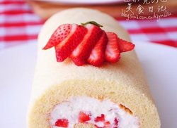 草莓奶油蛋糕卷