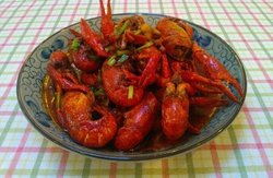 小龙虾怎么做才好吃？这个秘诀请记住！