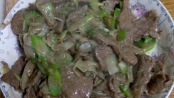 好吃到爆的——葱爆牛肉