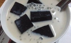 椰汁龟苓膏西米露