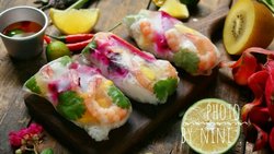 鲜果大虾卷