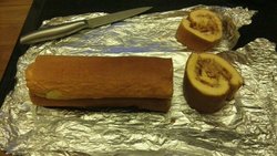 新鲜出炉 肉松蛋糕卷