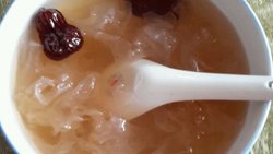 红枣银耳绿豆汤