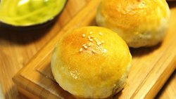 最经典~蛋黄酥，好吃到根本停不下来~#长帝烘焙节#
