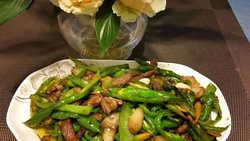 家常小炒肉