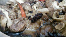 卤猪脚（卤肉）