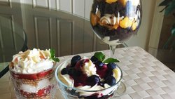 蓝莓（草莓，芒果）乳脂饼干杯