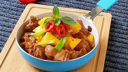 畅爽夏日   菠萝啤酒鸭