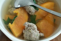 木瓜肉丸汤