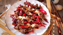 勾魂牙签牛肉