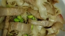 豆芽菜炒刀削面