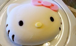 香草酸奶kitty慕斯蛋糕